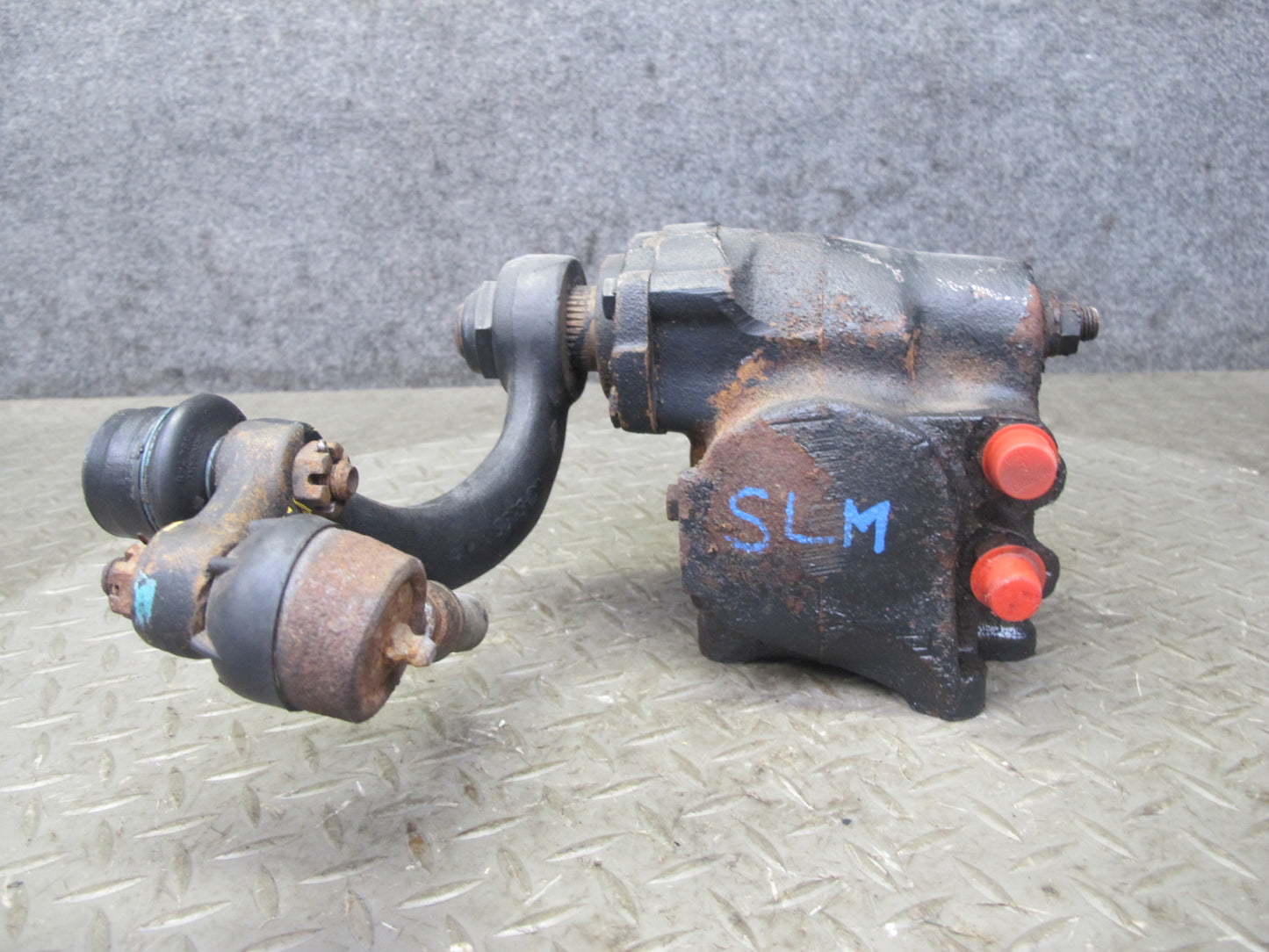 77-85 Mercedes R107 Power Steering Gearbox Gear Box 51K Miles 1164610401 OEM