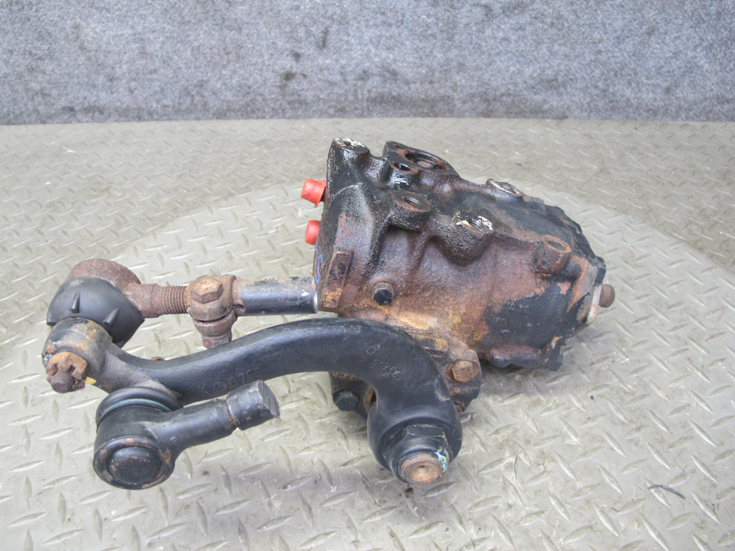77-85 Mercedes R107 Power Steering Gearbox Gear Box 51K Miles 1164610401 OEM
