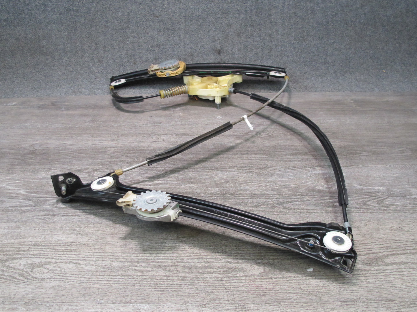 2012-2018 BMW F12 F13 M6 Front Left Driver Side Window Regulator W/ Motor