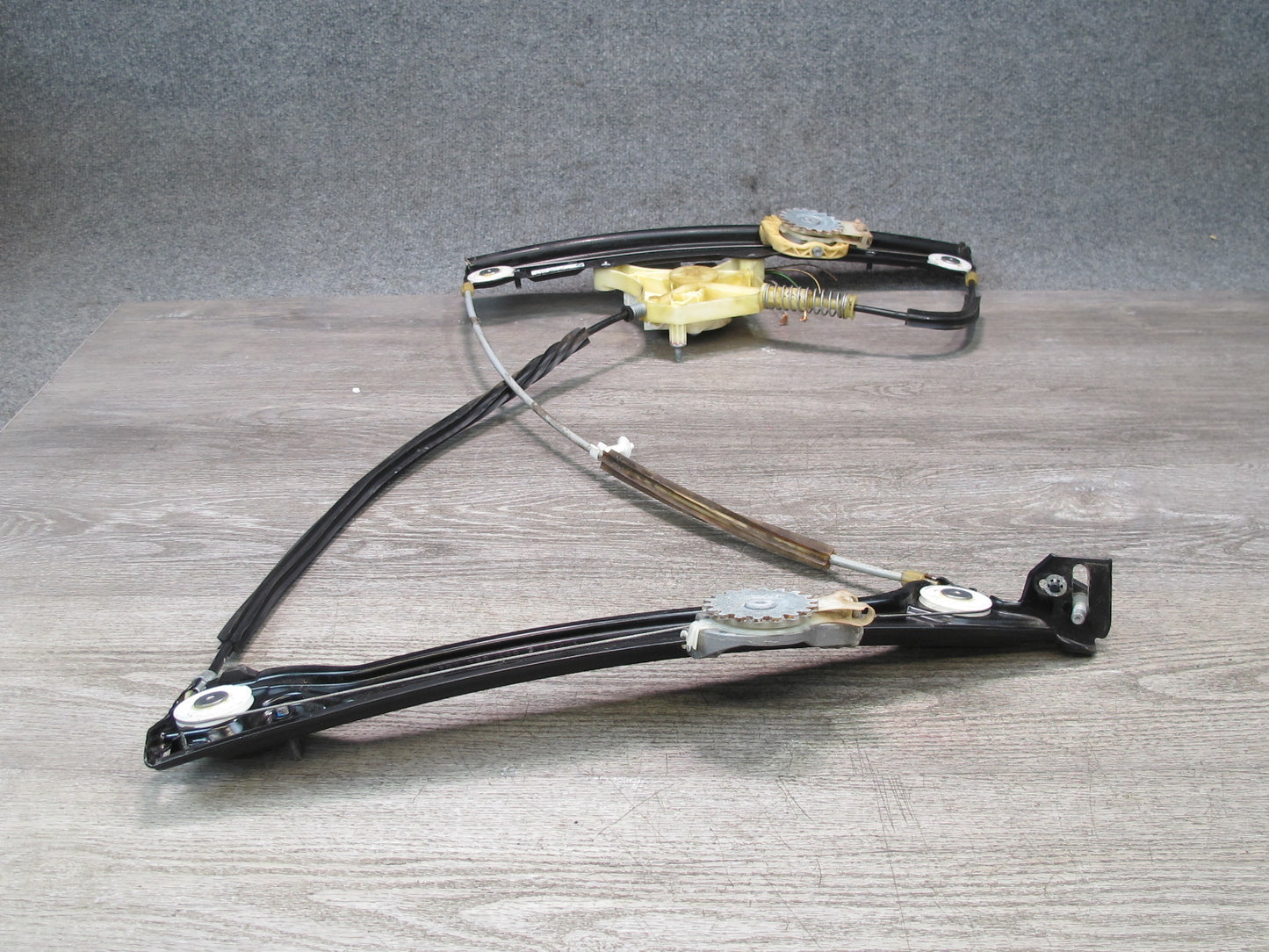2012-2018 BMW F12 F13 M6 Front Right Pass Side Window Regulator W/ Motor