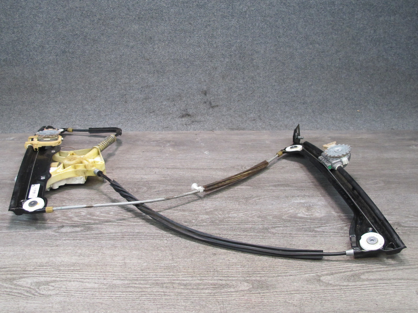 2012-2018 BMW F12 F13 M6 Front Right Pass Side Window Regulator W/ Motor
