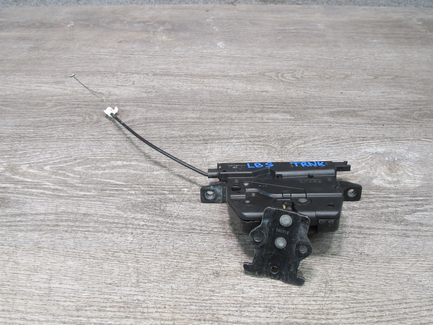 2012-2018 BMW F12 F13 F06 M6 Rear Trunk Lid Lock Latch Actuator Motor