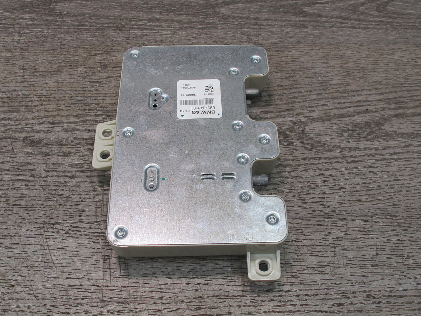 2012-2018 BMW F12 F13 F06 M6 Rear Right Side Multiband Antenna Module Unit