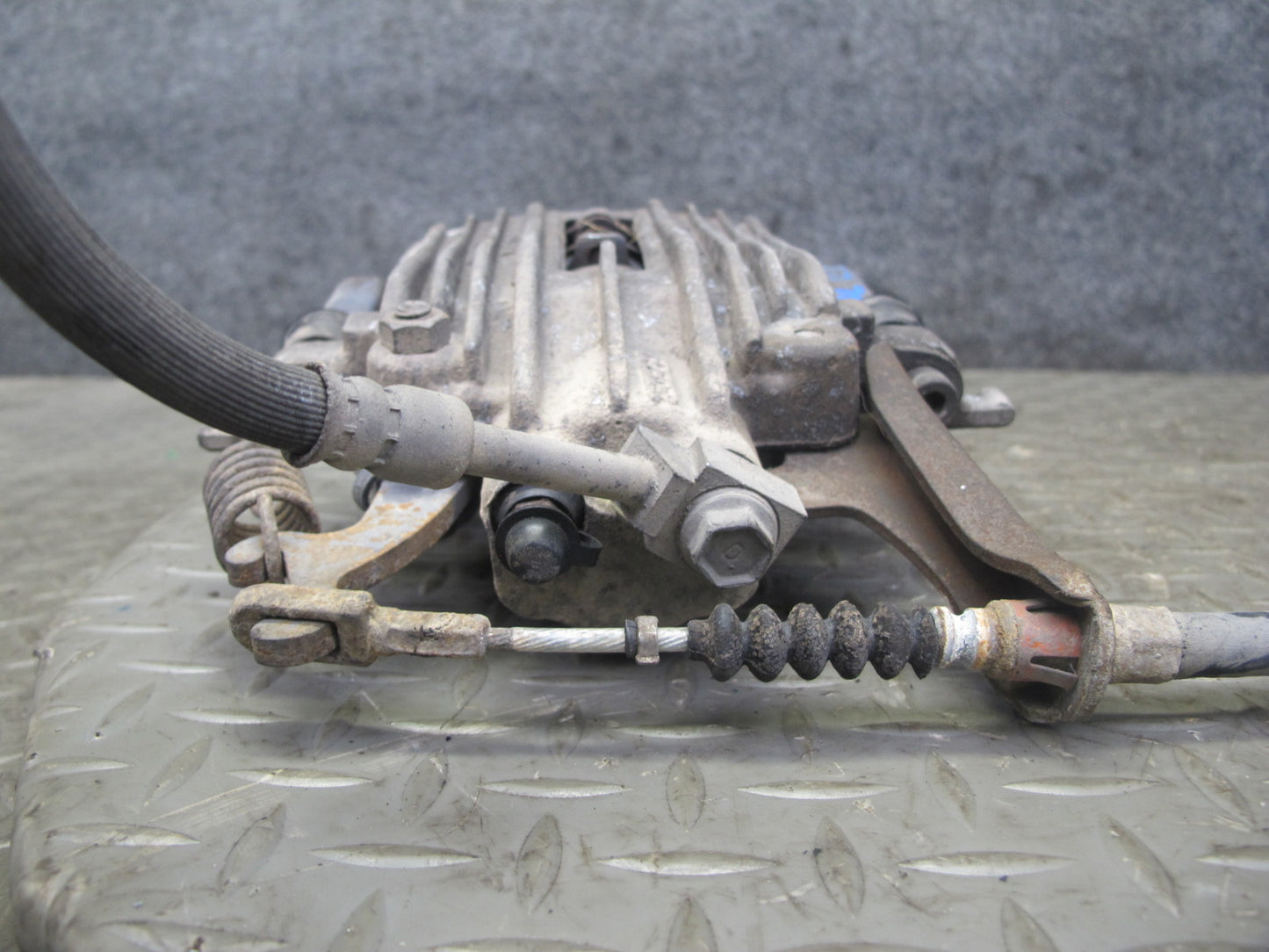 89-96 Chevrolet Corvette C4 Set of 2 Rear Left & Right Brake Caliper OEM