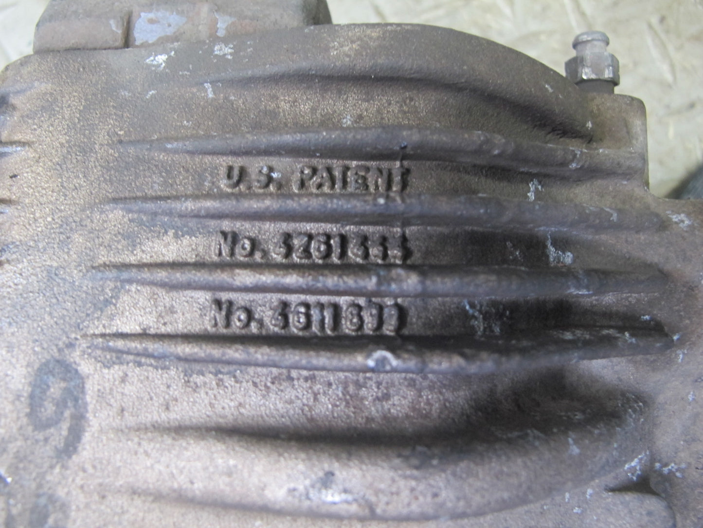88-95 Chevrolet Corvette C4 Set of 2 Front Left & Right Brake Caliper OEM