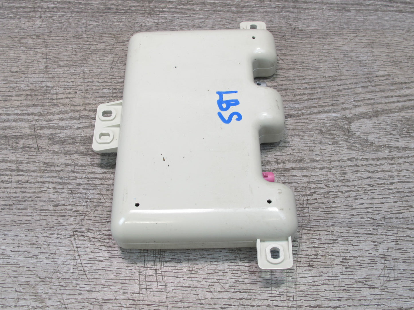 2012-2018 BMW F12 F13 F06 M6 Rear Left Side Multiband Antenna Module Unit