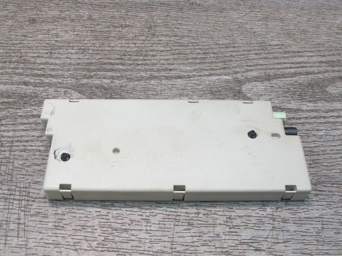 2013-2018 BMW F12 M6 Antenna Amplifier Diversity Control Module Unit
