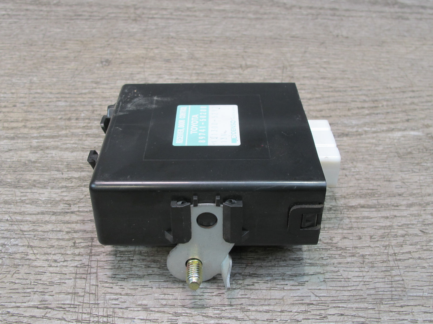 95-97 Toyota Celsior Door Receiver Control Module 89741-50280 OEM