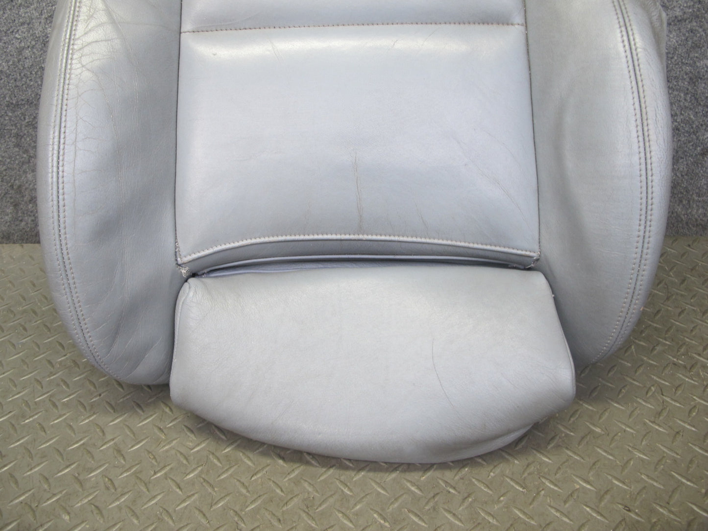 01-06 BMW E46 330ci Convertible Front Right Sport Seat Lower Leather Cushion OEM