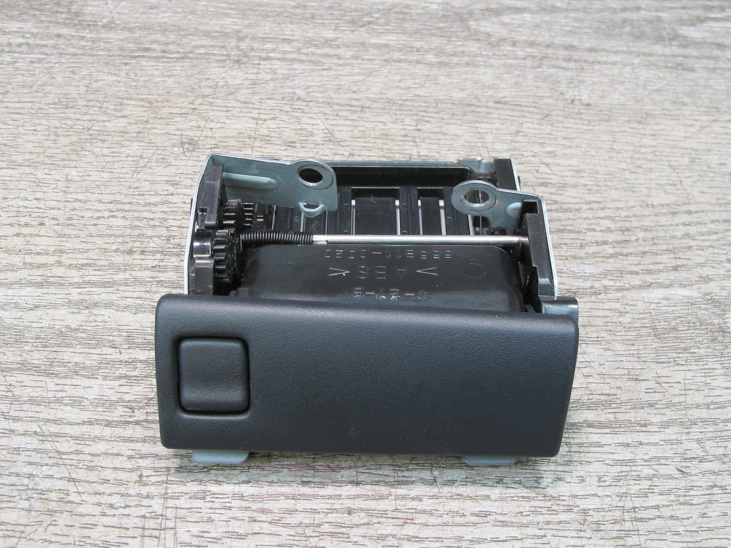 95-97 Toyota Celsior UCF20 Retractable Coin Pocket Tray Black 555B11-0020 OEM