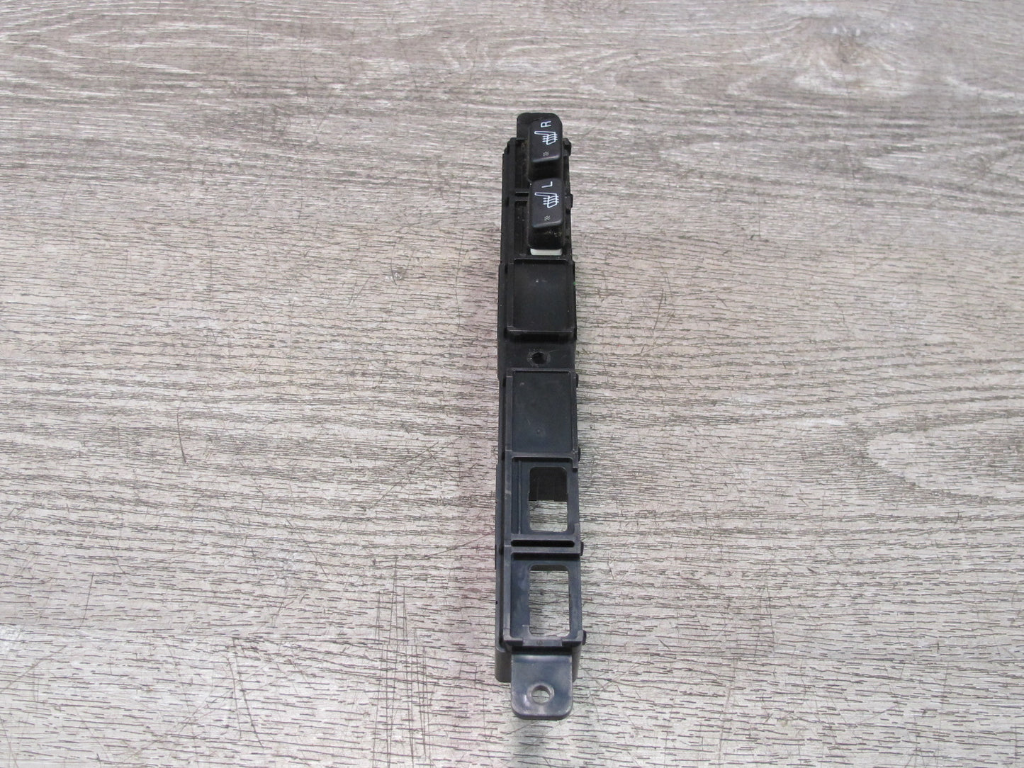 95-97 Toyota Celsior Lexus LS400 UCF20 Center Console Heated Seat Switch OEM