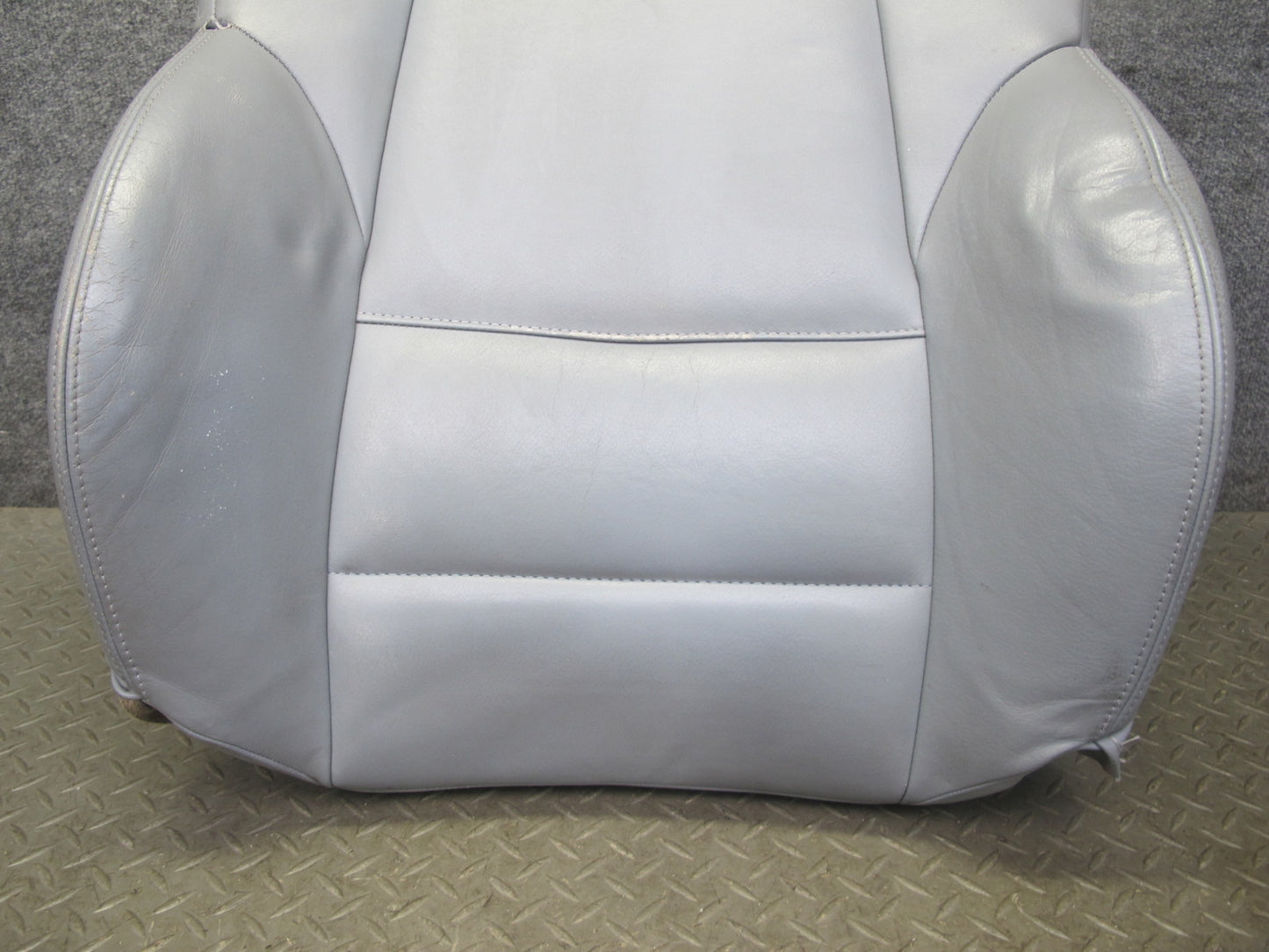 01-06 BMW E46 330ci Convertible Front Right Sport Seat Upper Leather Cushion OEM