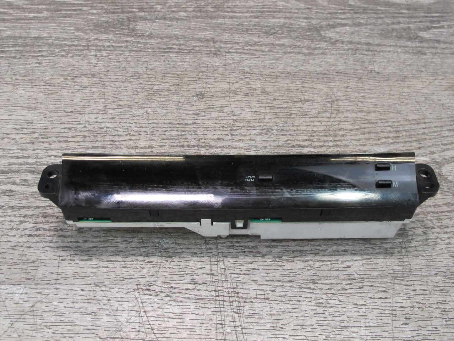 95-97 Toyota Celsior Lexus LS400 UCF20 Dash Digital Clock Unit 83910-50012 OEM