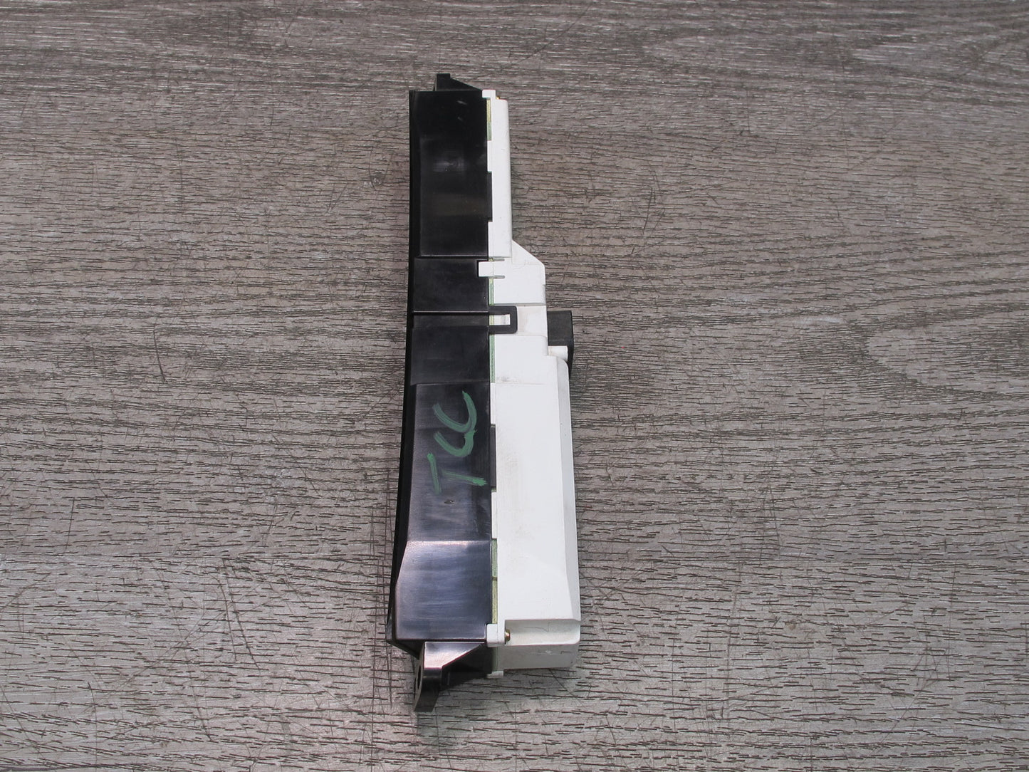 95-97 Toyota Celsior Lexus LS400 UCF20 Dash Digital Clock Unit 83910-50012 OEM