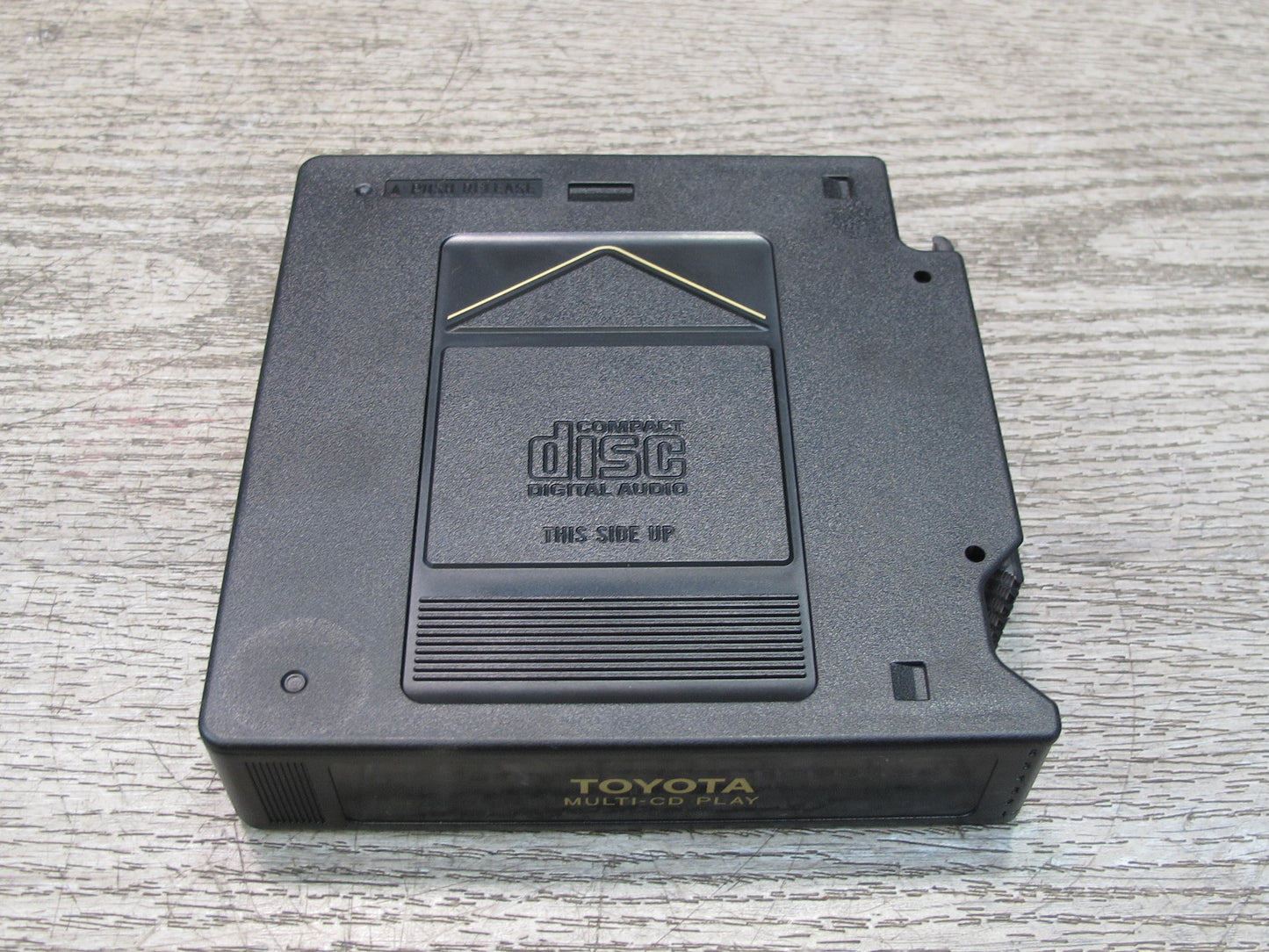 95-97 Toyota Celsior Lexus LS400 UCF20 6 Disc CD Changer Cartridge Magazine OEM