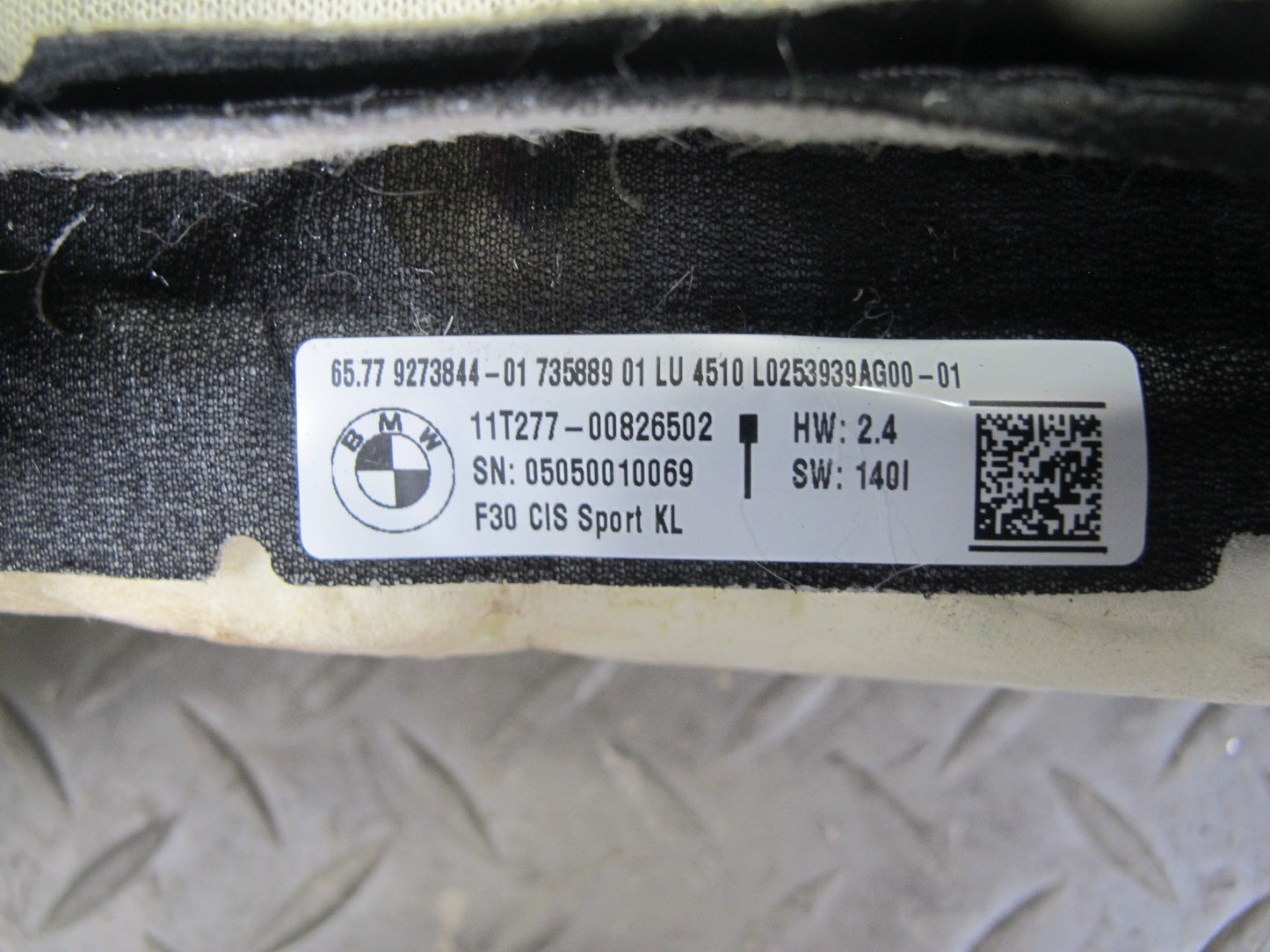 12-18 BMW F30 F31 F34 335i Front Right Sport Seat Lower Leather Cushion OEM