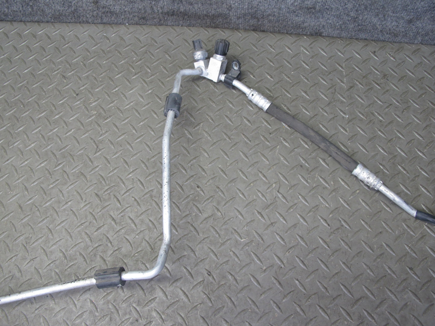 12-16 BMW F30 F31 F34 328i 335i Set of 3 A/C Air Condition Hose Pipe Line OEM