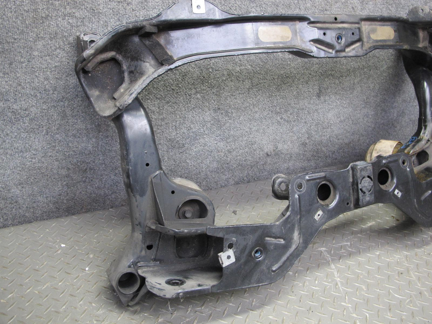 05-08 Mercedes R171 SLK350 Front Suspension Subframe Crossmember Carrier OEM