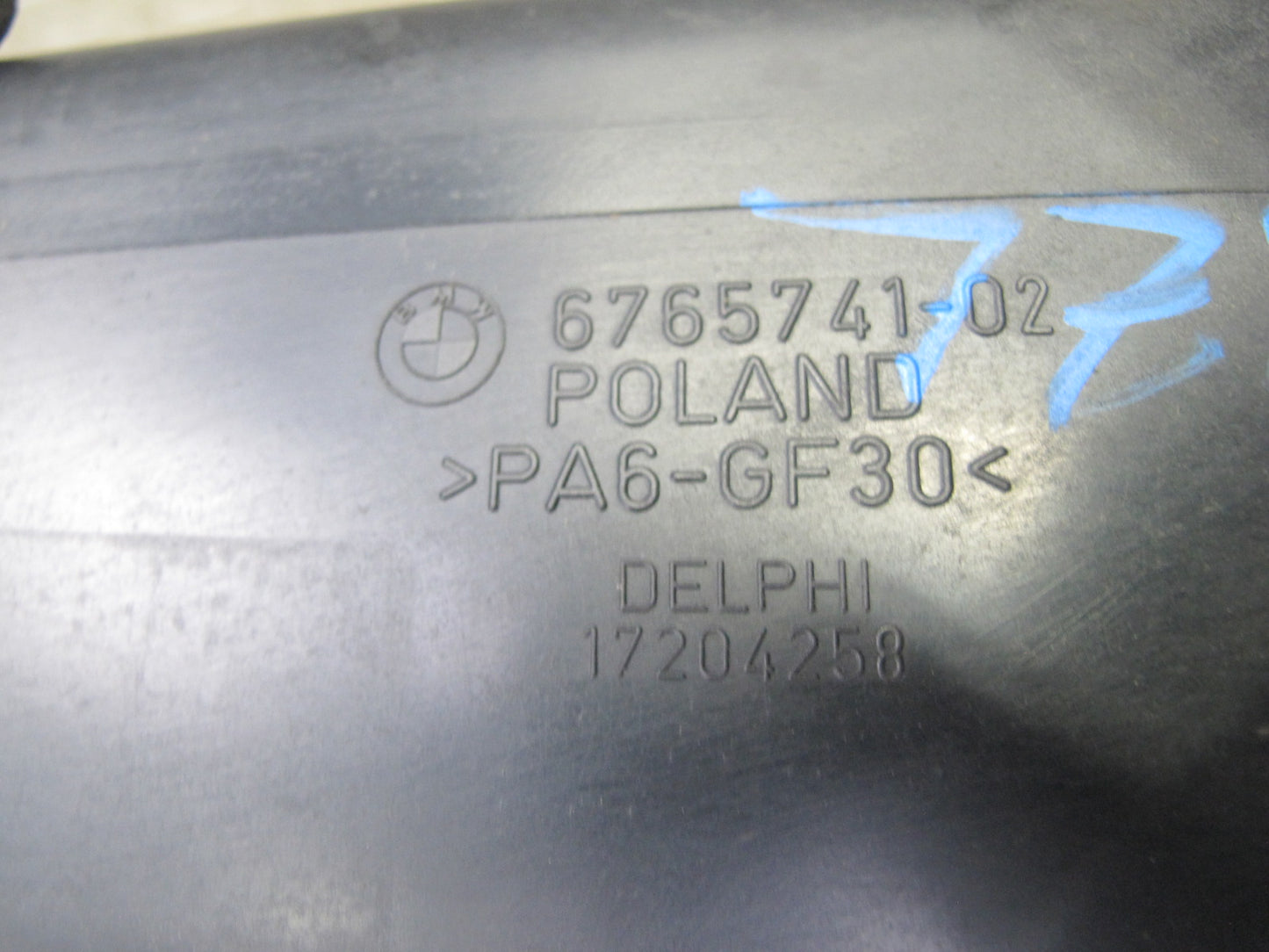 09-16 BMW E89 Z4 Fuel Evap Vapor Charcoal Canister 6765741 OEM