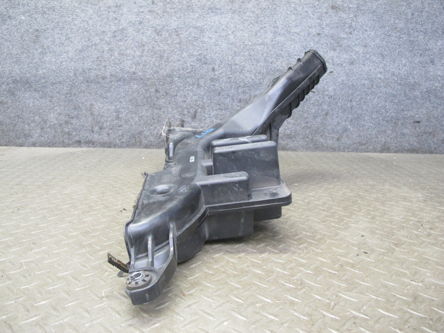 2014-2017 Infiniti QX60 2.5L Hybrid Air Intake Inlet Tube Pipe Duct Hose Line