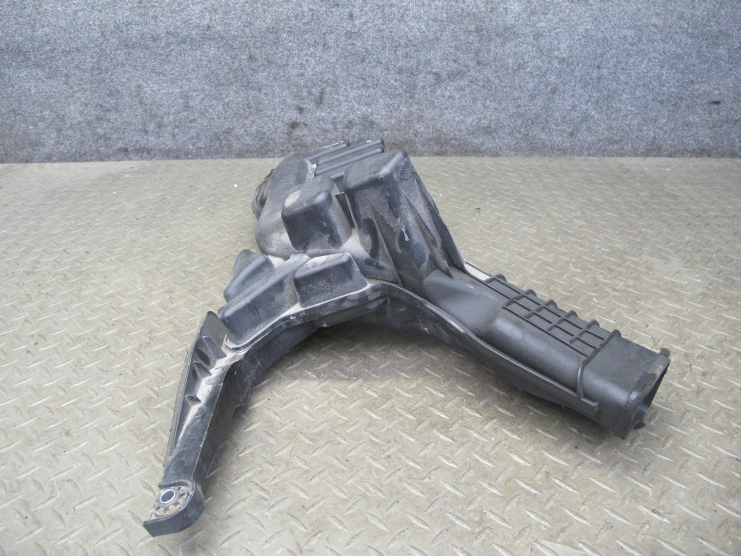 2014-2017 Infiniti QX60 2.5L Hybrid Air Intake Inlet Tube Pipe Duct Hose Line