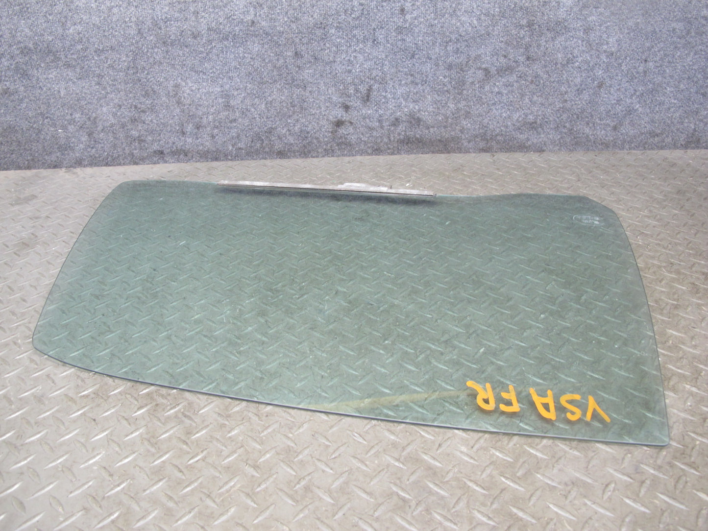 85-88 Volkswagen Scirocco MK2 Front Right Passenger Door Window Glass OEM