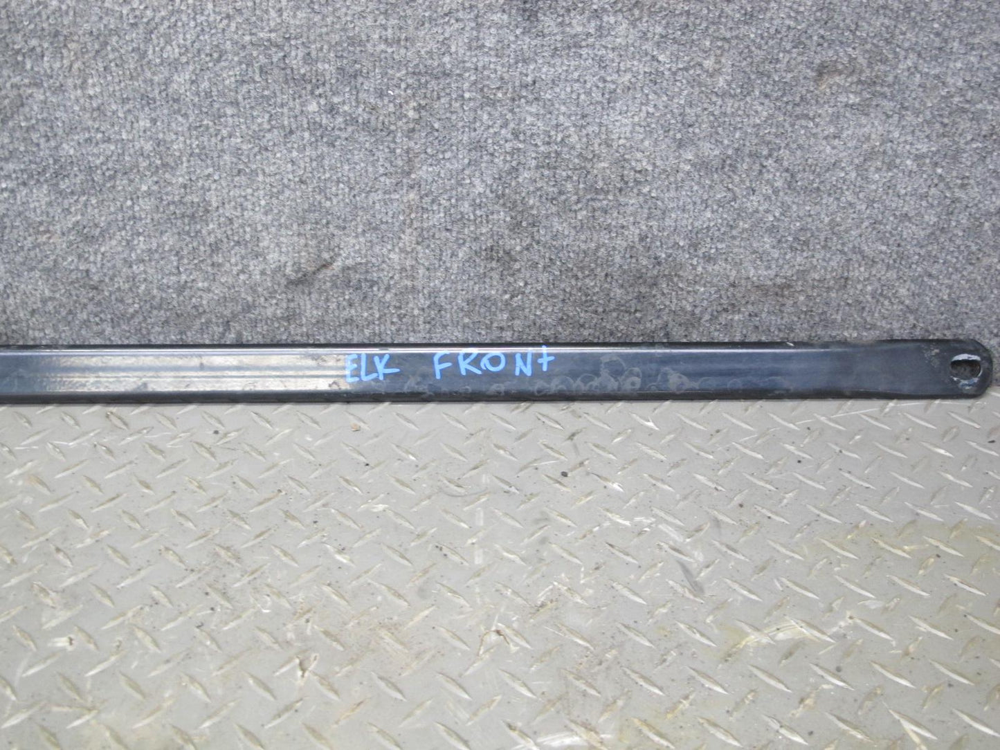 05-11 Mercedes R171 Slk-class Set of 2 Front Suspension Lower Bar Brace OEM