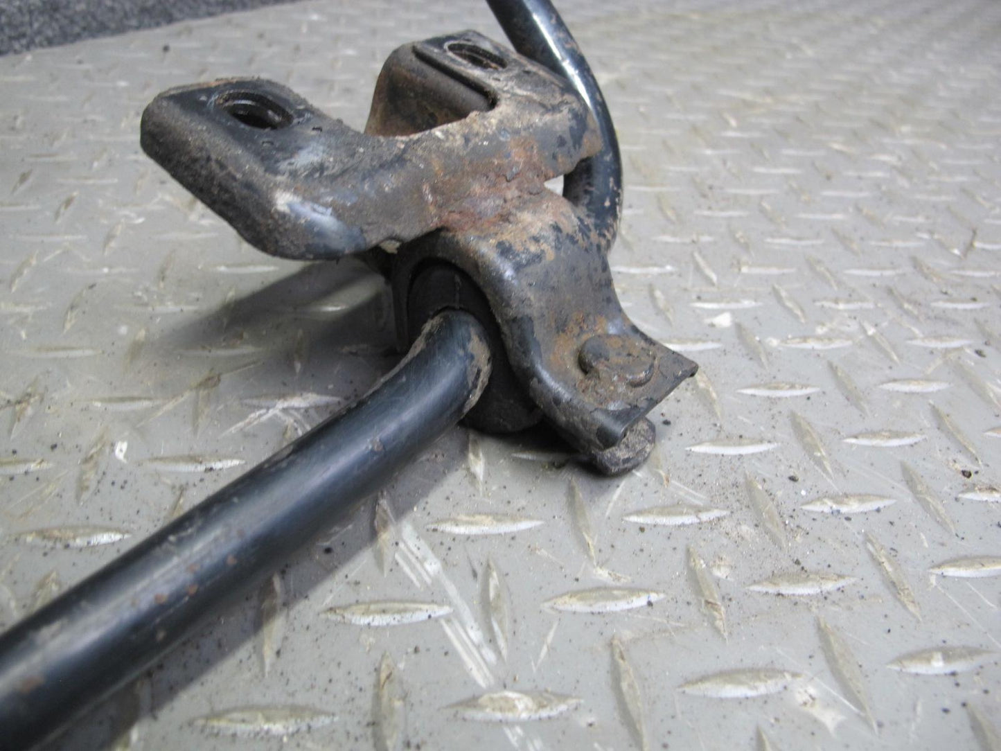 86-89 Volkswagen Scirocco MK2 Front Sway Anti Roll Bar OEM