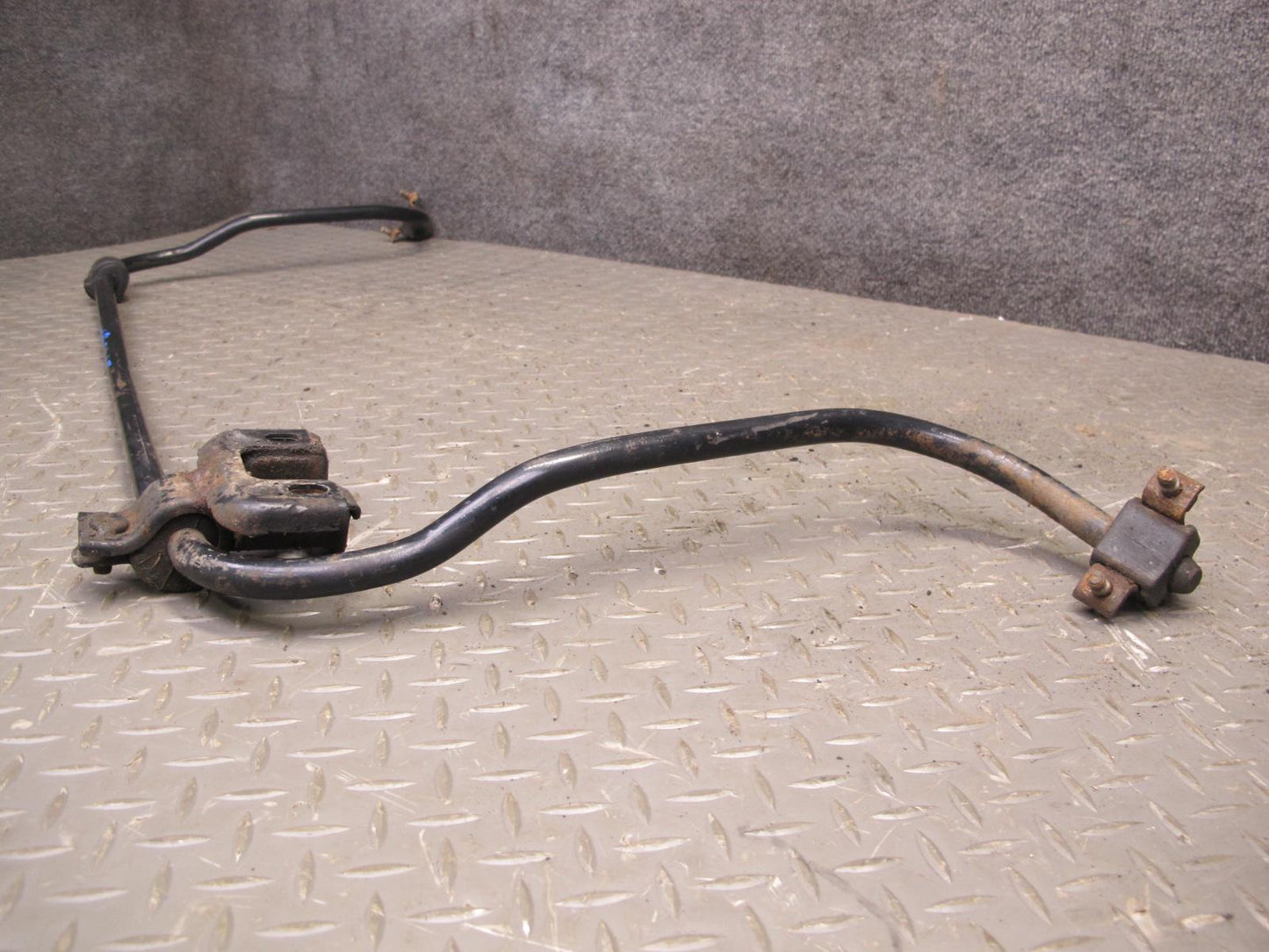 86-89 Volkswagen Scirocco MK2 Front Sway Anti Roll Bar OEM