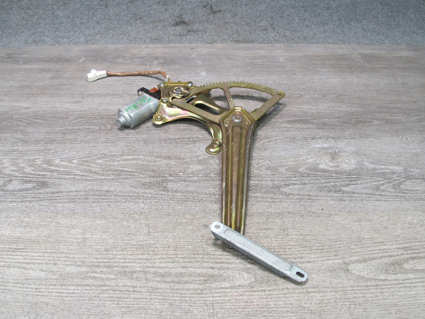 95-97 Toyota Celsior Lexus LS400 Rear Left Door Window Regulator w Motor OEM
