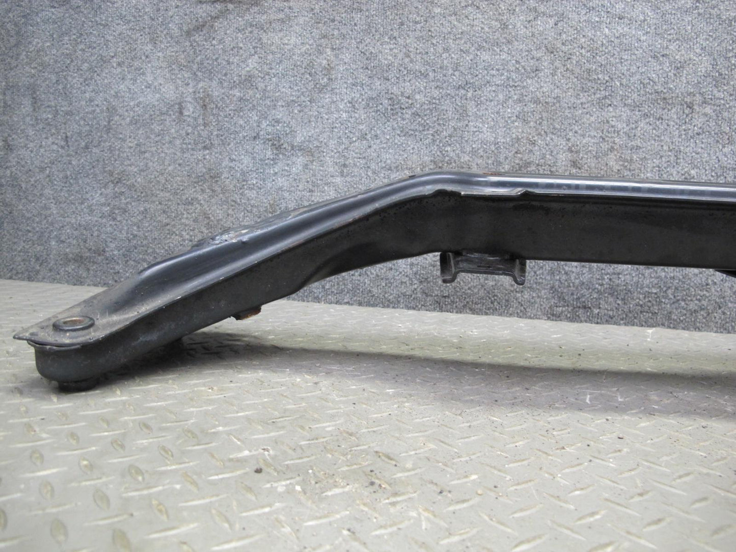 2001-2006 BMW E46 M3 3-SERIES Front Suspension Crossmember Subframe Axle Support