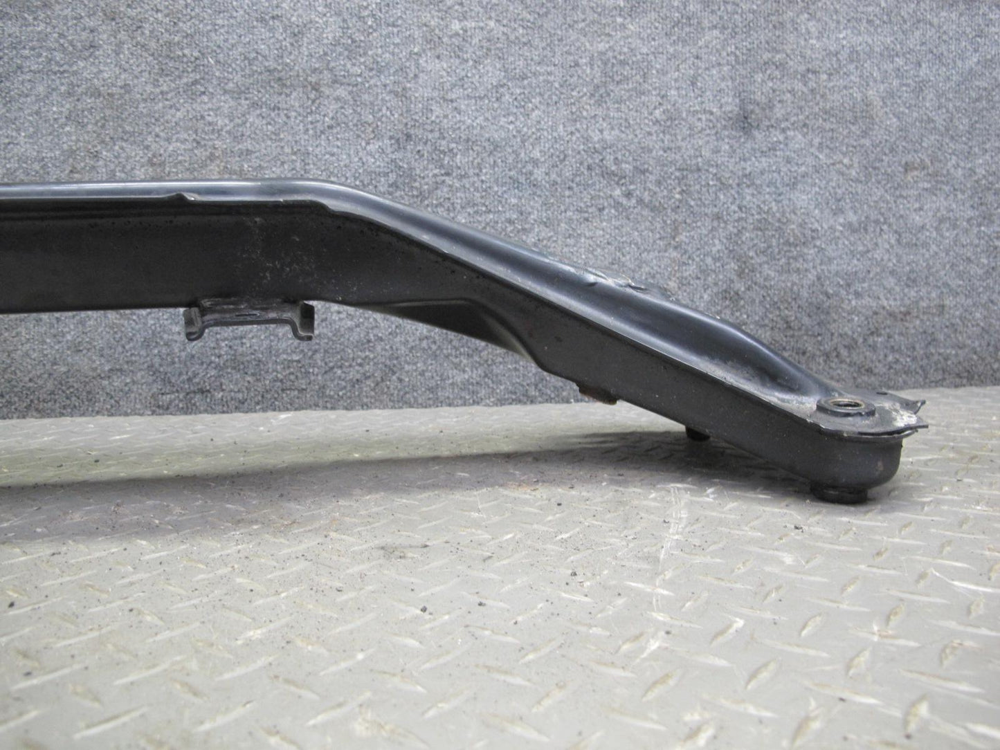 2001-2006 BMW E46 M3 3-SERIES Front Suspension Crossmember Subframe Axle Support
