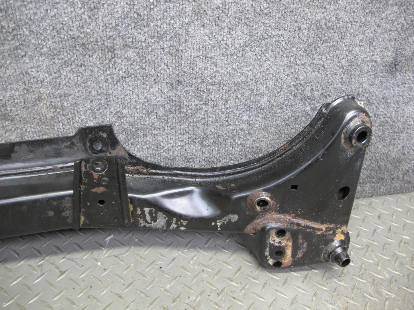 2001-2006 BMW E46 M3 3-SERIES Front Suspension Crossmember Subframe Axle Support