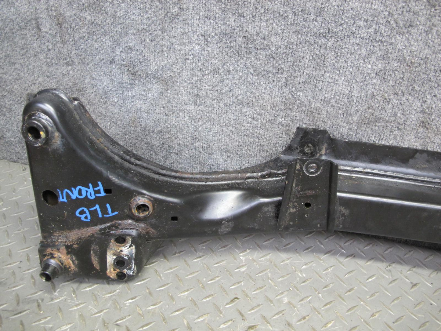 2001-2006 BMW E46 M3 3-SERIES Front Suspension Crossmember Subframe Axle Support