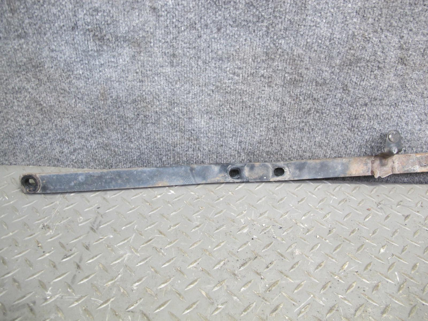 10-15 Lexus IS350 IS250 Convert Set of 2 Rear Crossmember Stiffener Bracket OEM