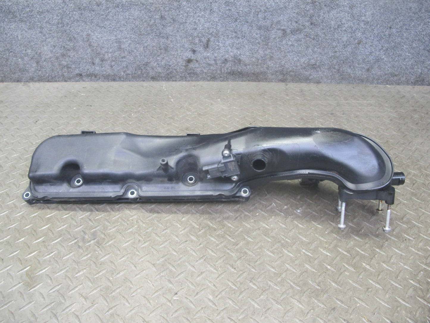 11-13 BMW F01 F07 F10 550I 4.4L N63 Left & Right Engine Intake Manifold Set OEM