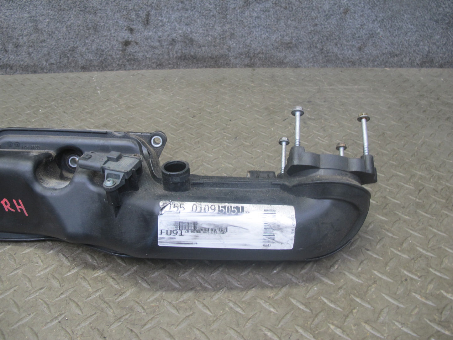 11-13 BMW F01 F07 F10 550I 4.4L N63 Left & Right Engine Intake Manifold Set OEM