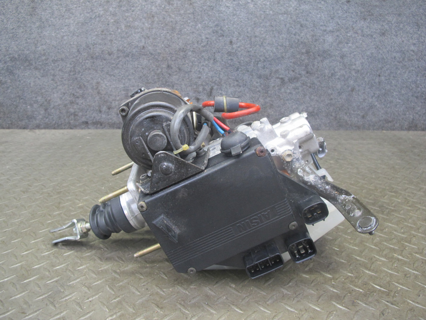 02-10 Lexus Z40 SC430 ABS Pump Brake Master Cylinder Booster Fluid Reservoir OEM