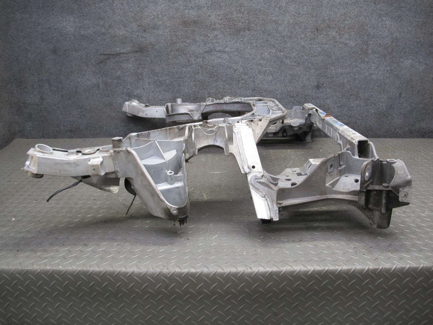 11-16 BMW F07 F10 550XI AWD Front Subframe Crossmember Cradle 103K 6799321 OEM
