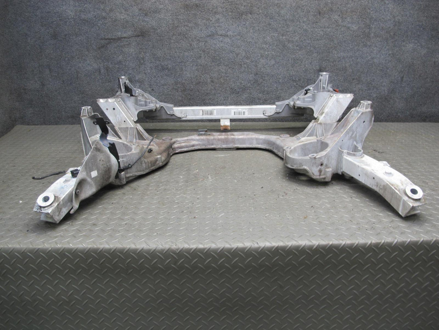 11-16 BMW F07 F10 550XI AWD Front Subframe Crossmember Cradle 103K 6799321 OEM