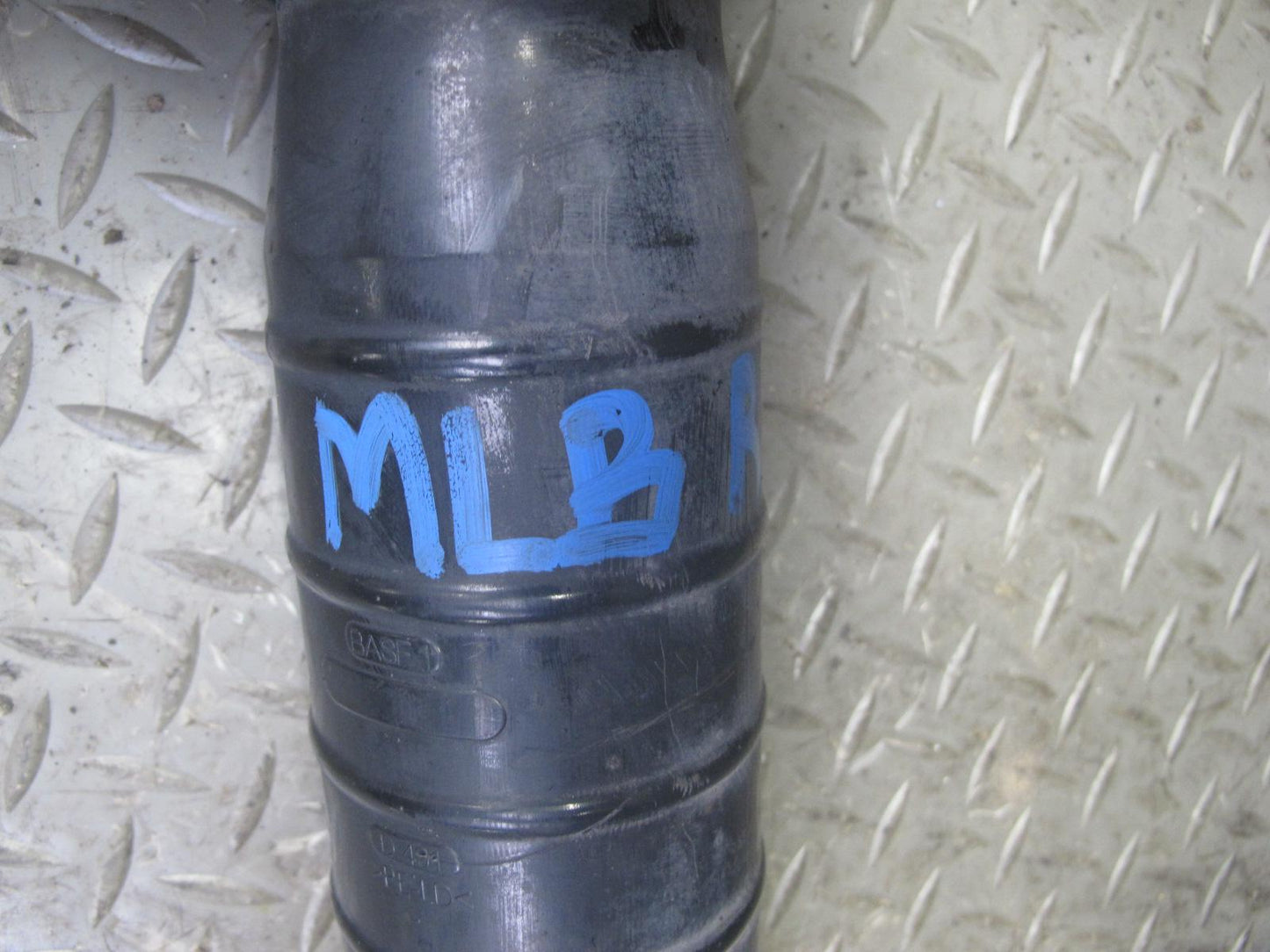 2017-2020 Maserati Levante M161 AWD Rear Right Side Air Strut Shock Absorber