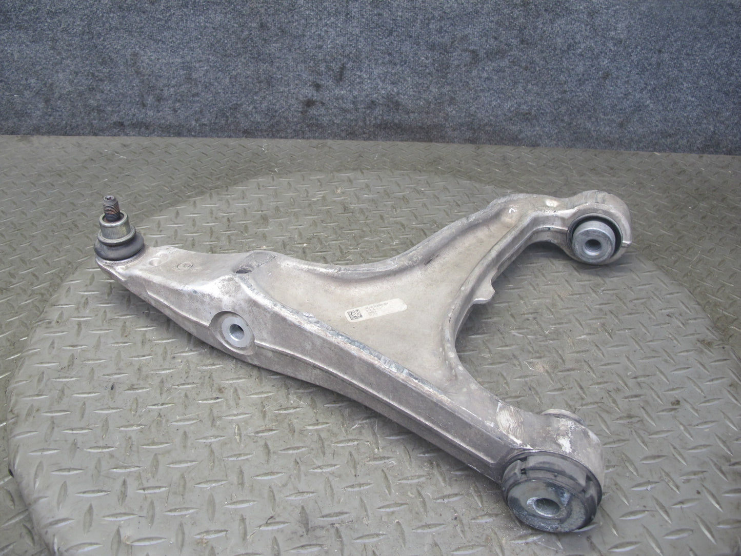 2017-2020 Maserati Levante M161 Front Right Pass Side Lower Control Arm