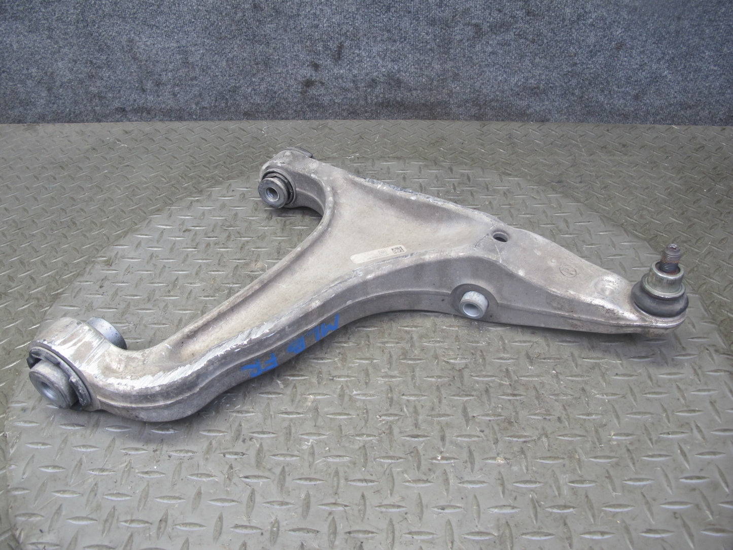 2017-2020 Maserati Levante M161 Front Right Pass Side Lower Control Arm