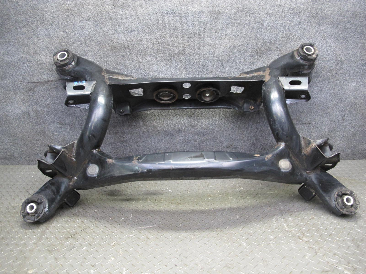 10-13 Lexus IS250 Convert RWD Rear Suspension Crossmember Sub Frame Subframe OEM