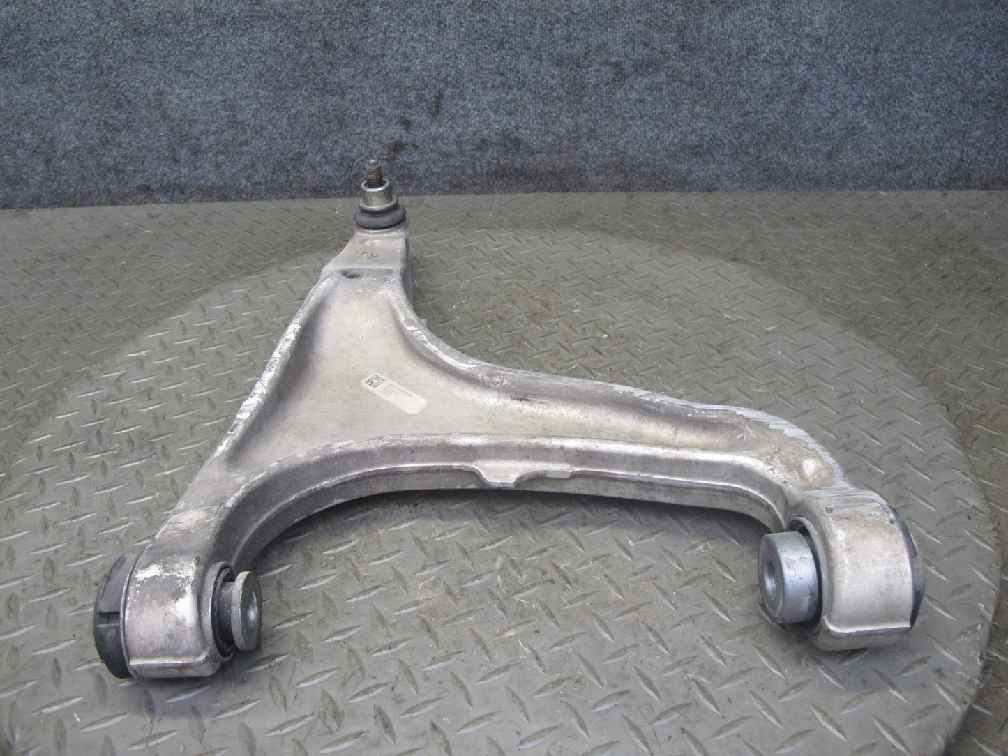 2017-2020 Maserati Levante M161 Front Right Pass Side Lower Control Arm