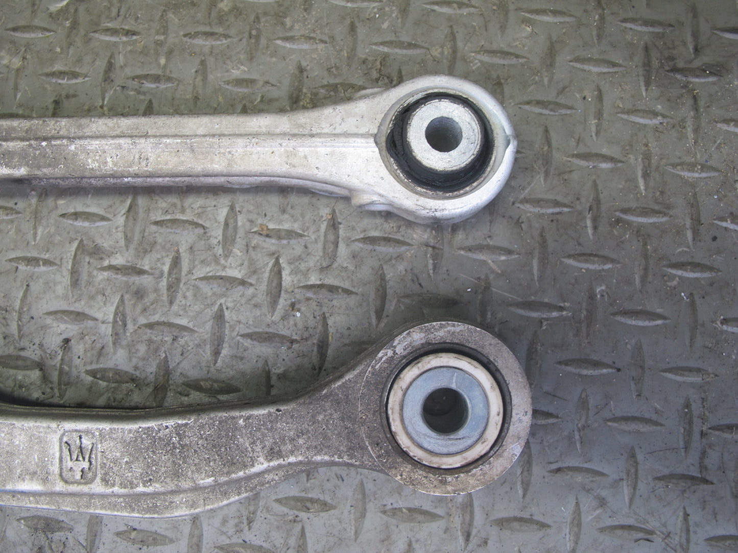 2017-2020 Maserati Levante M161 Rear Left Upper & Lower Control Arm Set of 5