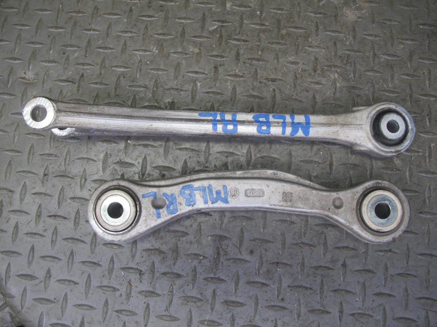 2017-2020 Maserati Levante M161 Rear Left Upper & Lower Control Arm Set of 5