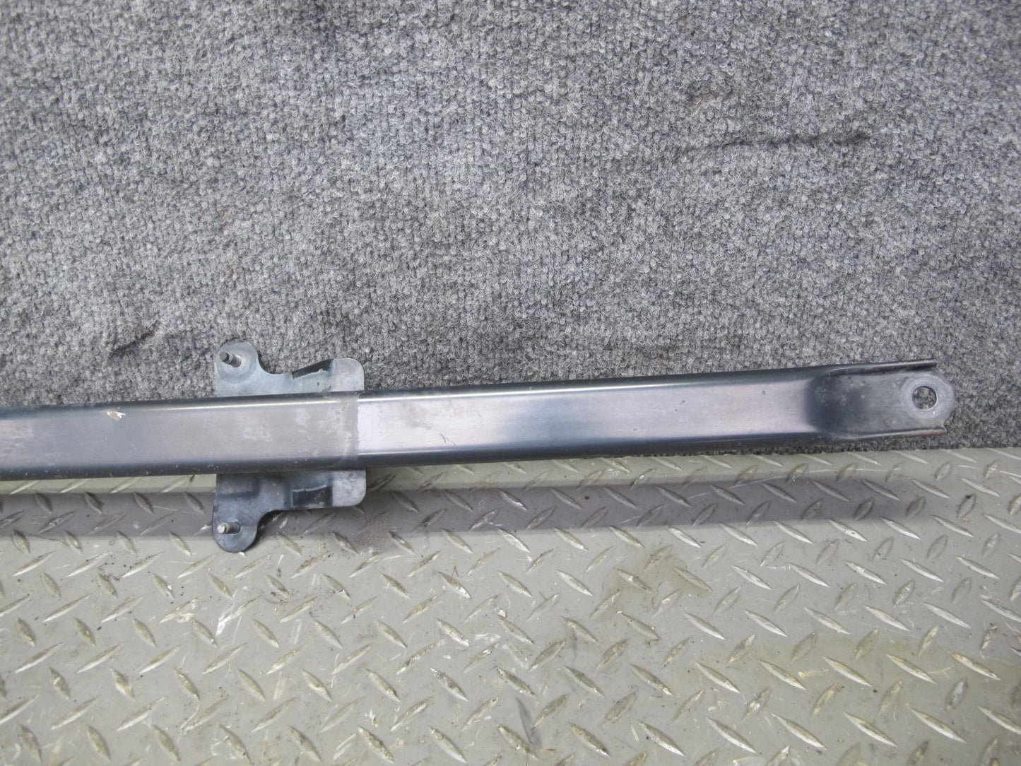 10-15 Lexus IS250 Conv Radiator Splash Shield & Floor Reinforcement Rail Set OEM