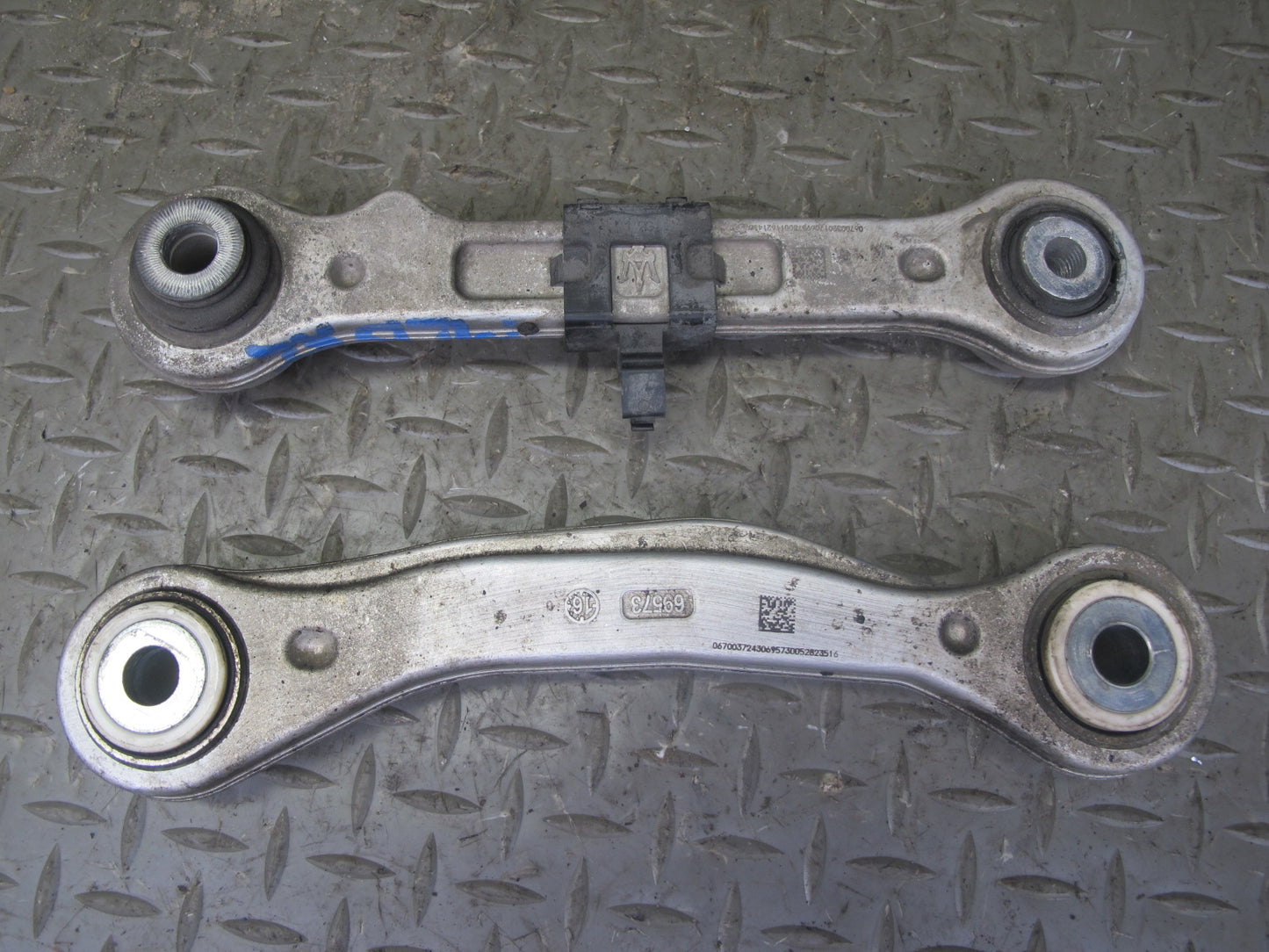 2017-2020 Maserati Levante M161 Rear Right Upper & Lower Control Arm Set of 5