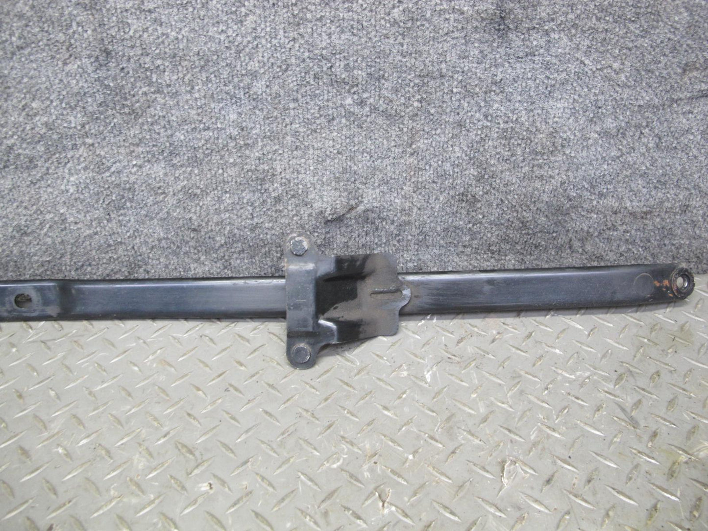 10-15 Lexus IS250 Conv Radiator Splash Shield & Floor Reinforcement Rail Set OEM